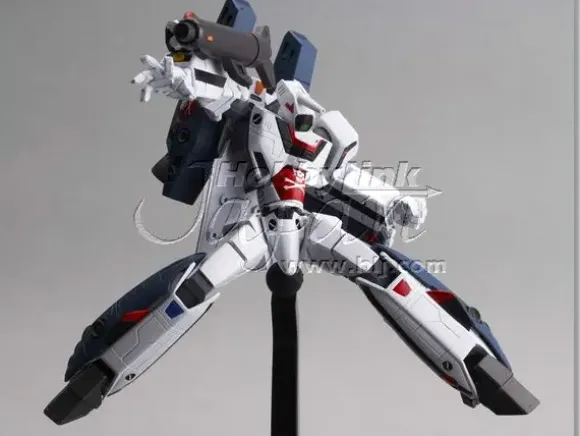 Revoltech VF-1A Super Valkyrie Movie Version