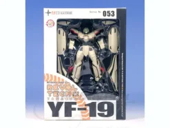 Revoltech YF-19