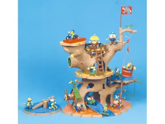 Robo Dachi Big Tree