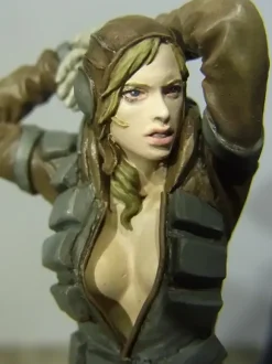 1/20 Robot Battle V Female Pilot Figure (Reissue)