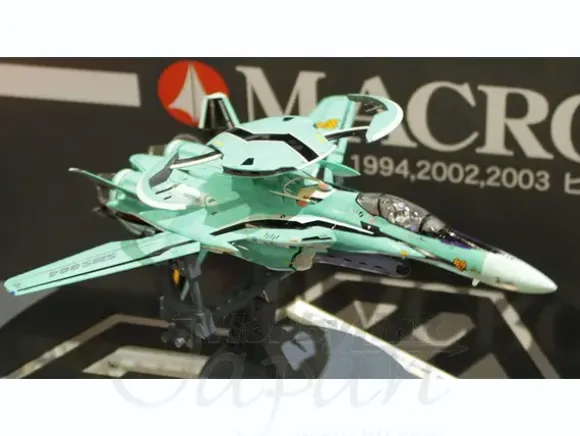 1/72 RVF-25 Messiah Macross F