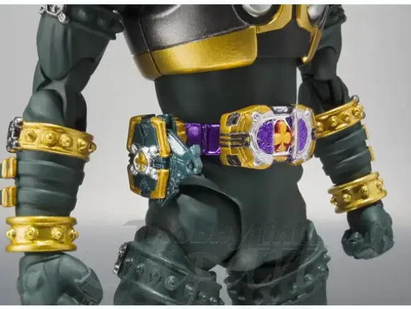 S.H. Figuarts Kamen Rider Leangle