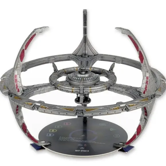 Star Trek Attack Wing Series: Star Trek DS9 Deep Space Nine Station