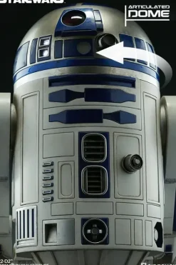 1/2 Star Wars Statue: Legendary Scale Figure R2-D2