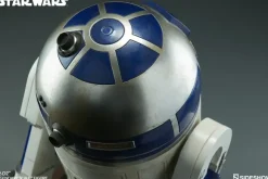 1/2 Star Wars Statue: Legendary Scale Figure R2-D2