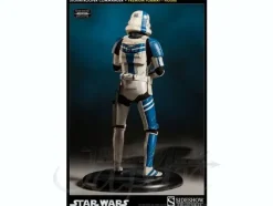 Star Wars/ Storm Trooper Commander Premium Format Figure