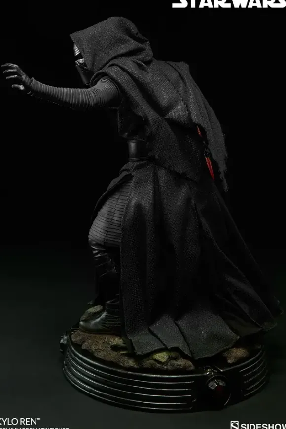 Star Wars The Force Awakens Statue: Premium Format Figure Kylo Ren