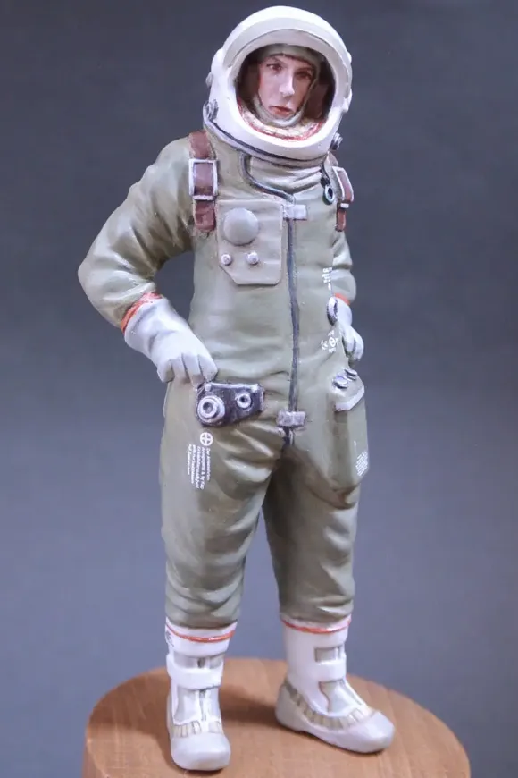 1/20 Strahl Astronautin