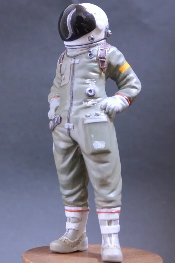 1/20 Strahl Astronautin