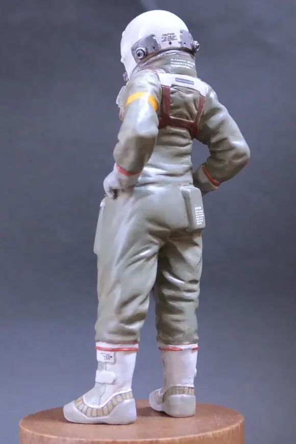 1/20 Strahl Astronautin