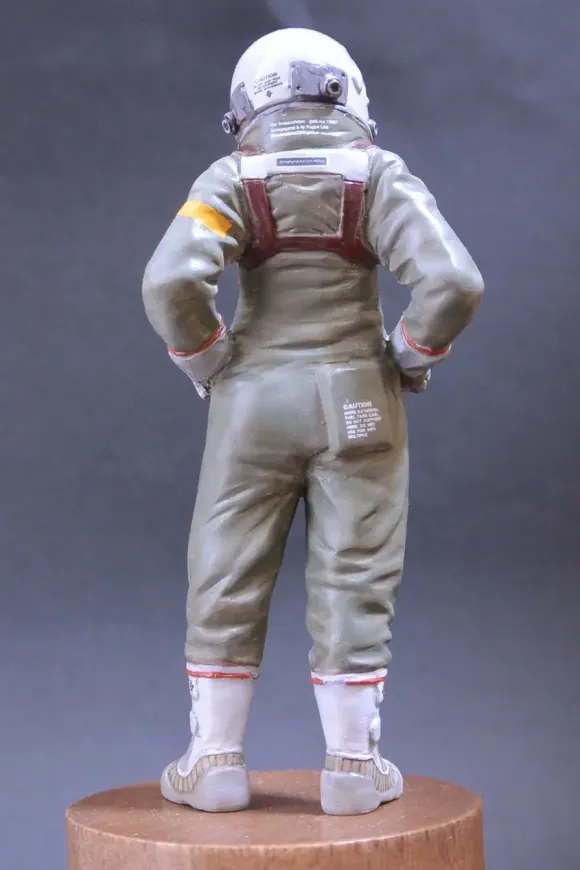 1/20 Strahl Astronautin