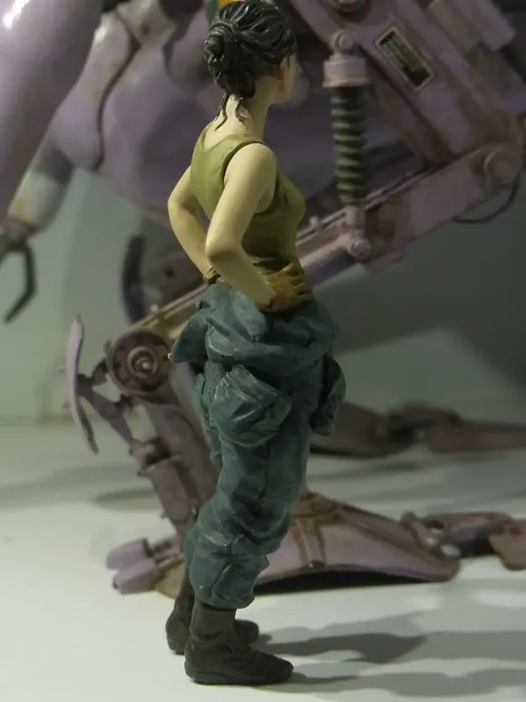 1/20 Strahl De Mokratische Republik Kangaroo Girl "JULIA"