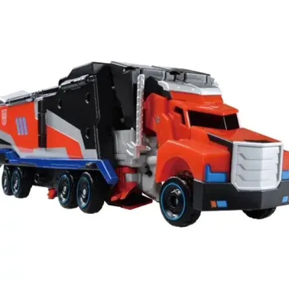 TAV33 Optimus Prime Supreme Mode