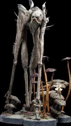 1/6 The Dark Crystal / Landstrider Statue