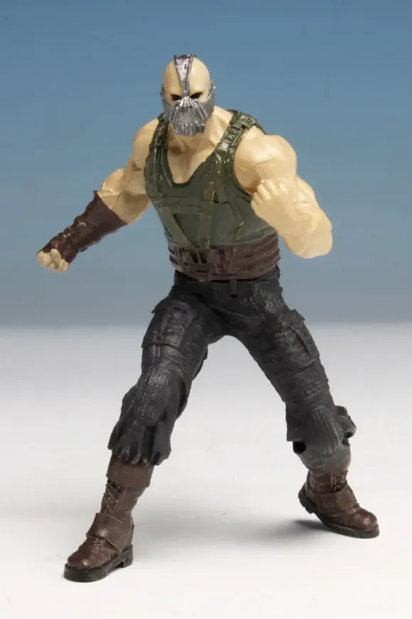 1/25 The Dark Knight Trilogy Tumbler w/Bane