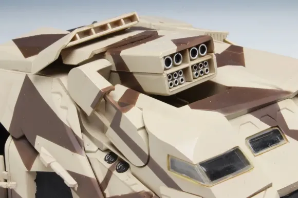 1/25 The Dark Knight Trilogy Tumbler w/Bane