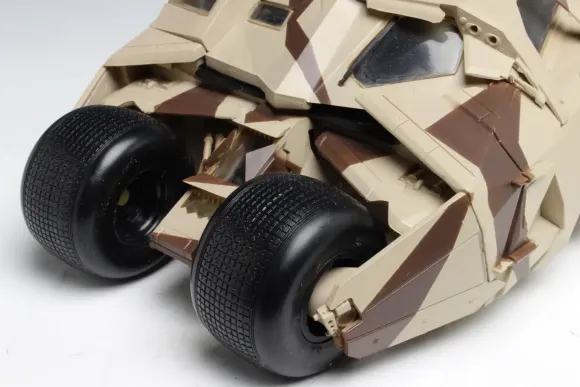 1/25 The Dark Knight Trilogy Tumbler w/Bane