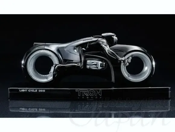 1/10 Tron: Legacy Light Cycle 2010 Die-cast Figure