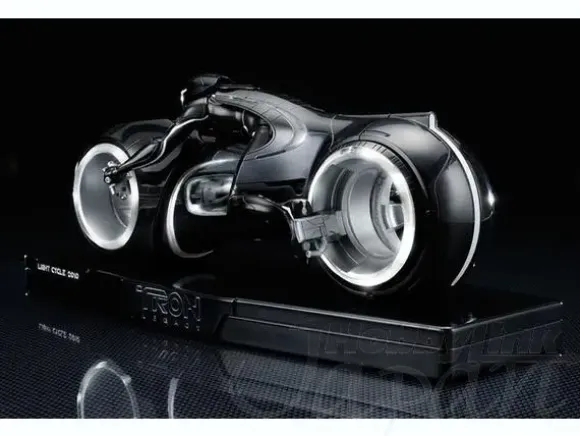 1/10 Tron: Legacy Light Cycle 2010 Die-cast Figure