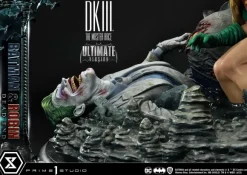 1/4 Ultimate Premium Masterline Batman: The Dark Knight III Master Race Batman & Robin Dead End Ultimate Edition