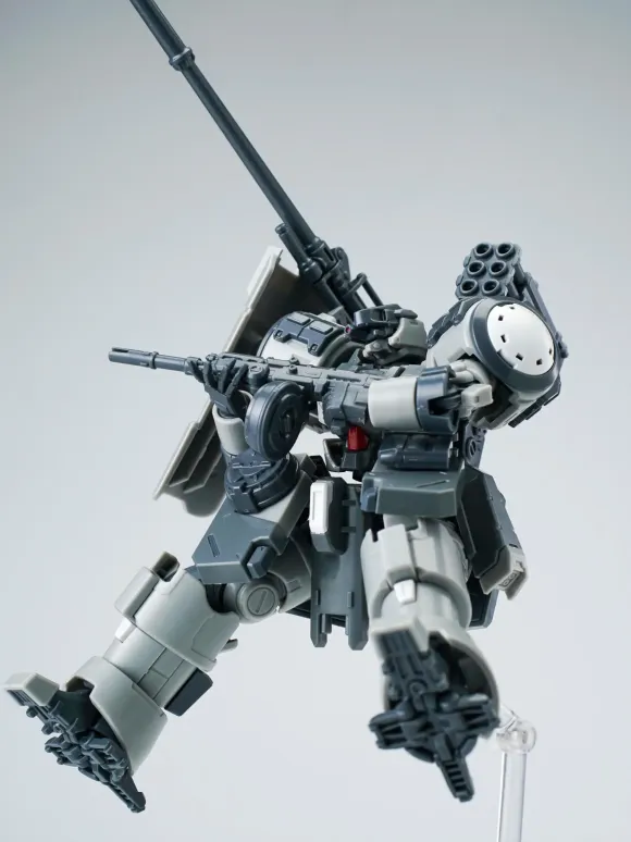 1/144 Ultra Action Trooper Artillery Type Zarov Plastic Model Kit (Gray)