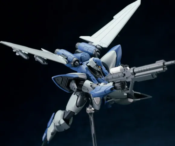 1/144 Ultra Action Trooper Series OCR-122 YUNQUE Plastic Model Kit Blue & Gray Color Ver.