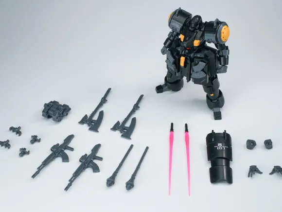 1/144 Ultra Action Trooper Zarov M1 Plastic Model Kit (Metallic Black)