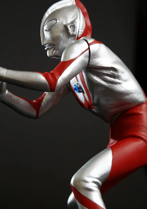 1/6 Ultraman A Type Finding Pose