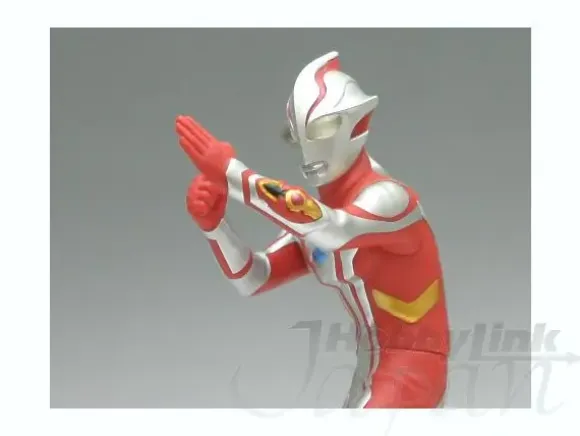 Ultraman DX Figure: Mebius