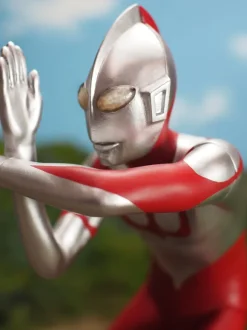 1/6 Ultraman (Shin Ultraman) Specium Ray Pose