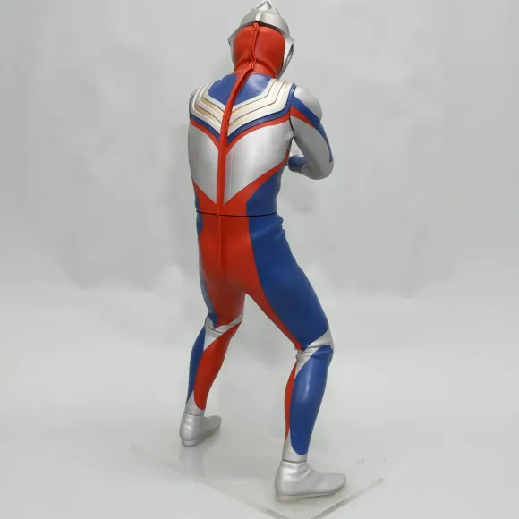 Ultraman Tiga Mega Soft Vinyl Kit Reprint Edition (Reissue)