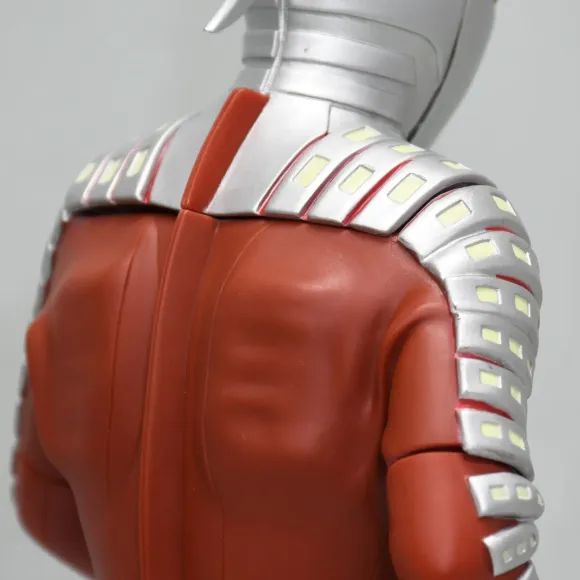 Ultraseven / Mega Soft Vinyl Kit (Reprint)