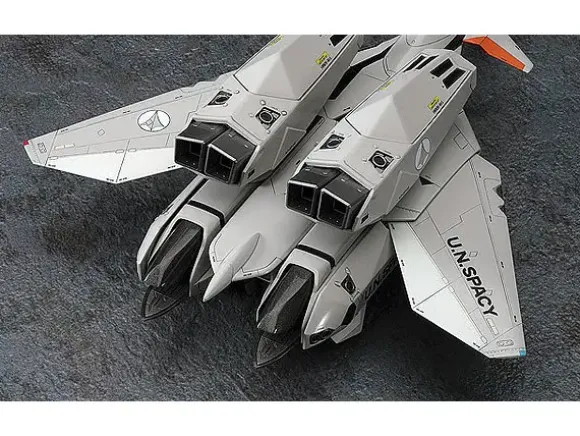 1/72 VF-11B Super Thunderbolt