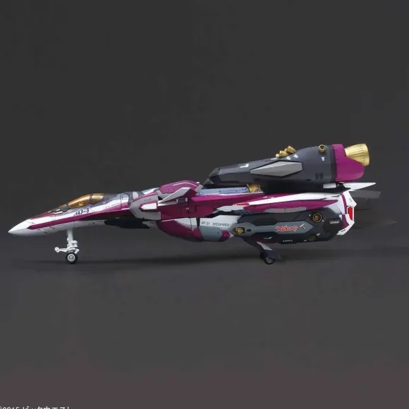 1/72 VF-31C Super Siegfried (Mirage Farina Jenius)