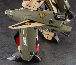 1/72 VF-19EF/A Battroid Isamu Special Macross F