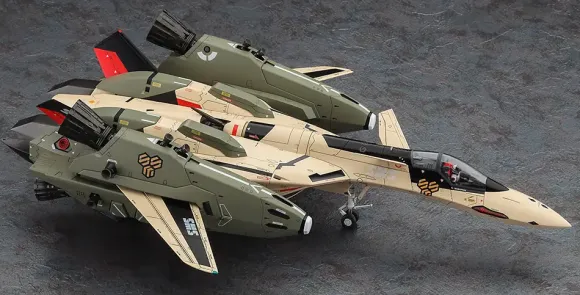 1/48 VF-19EF/A Isamu Special Macross Frontier