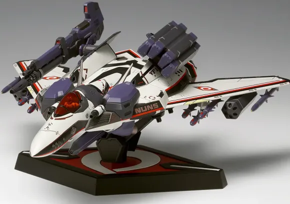 1/72 VF-171EX Armored Nightmare Plus (Alto's)