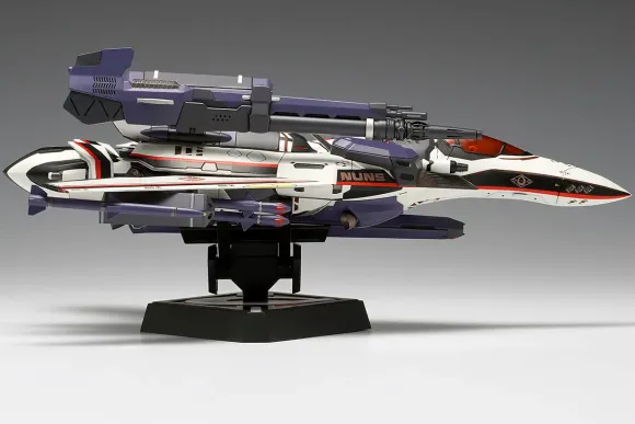 1/72 VF-171EX Armored Nightmare Plus (Alto's)
