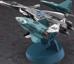 1/72 VF-31F Siegfried Messer/Hayate w/Lilldraken