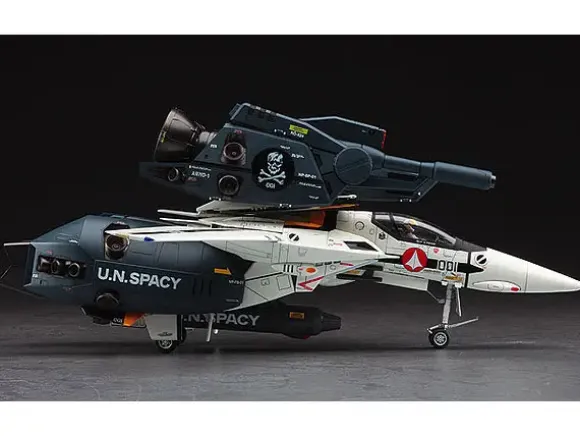 1/48 VF-1S/A Strike/Super Valkyrie Skull Platoon
