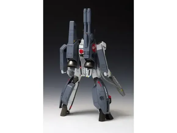 1/100 VF-1S Strike Valkyrie Battroid (Hikaru Ichijo)
