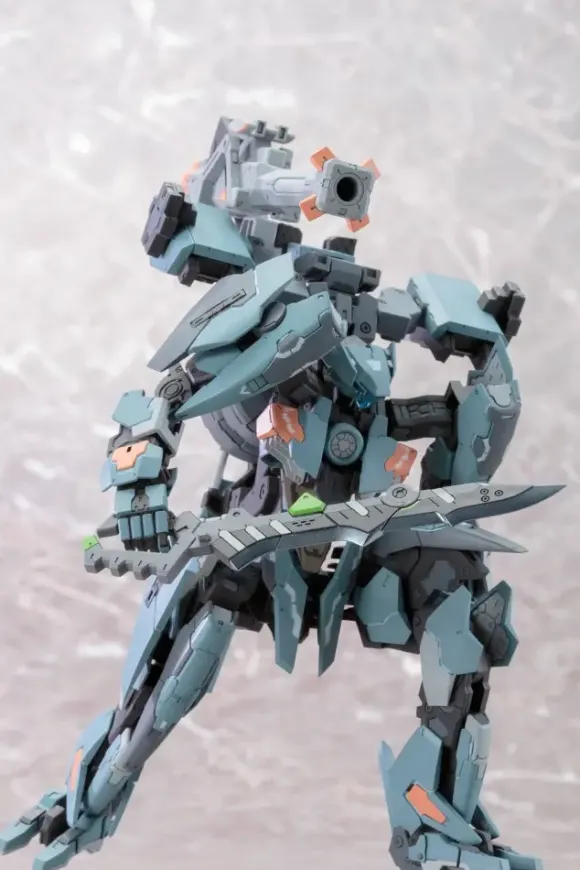 1/48 Xenoblade Chronicles X - Formula Skell / Doll