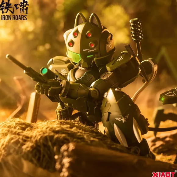 1/60 XIAOT x IRON ROARS Super-Maneuver Armored Walker C.A.T-02 Ryo Jungle Camouflage Limited Edition
